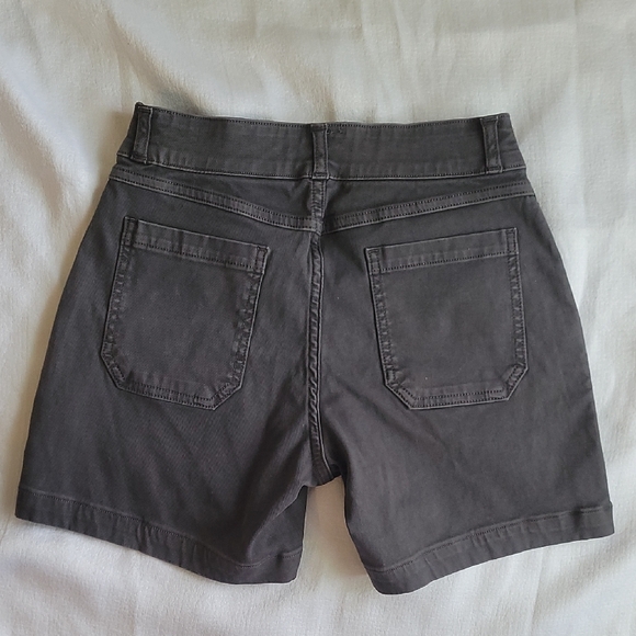 SPANX Charcoal Shorts - Picture 6 of 9
